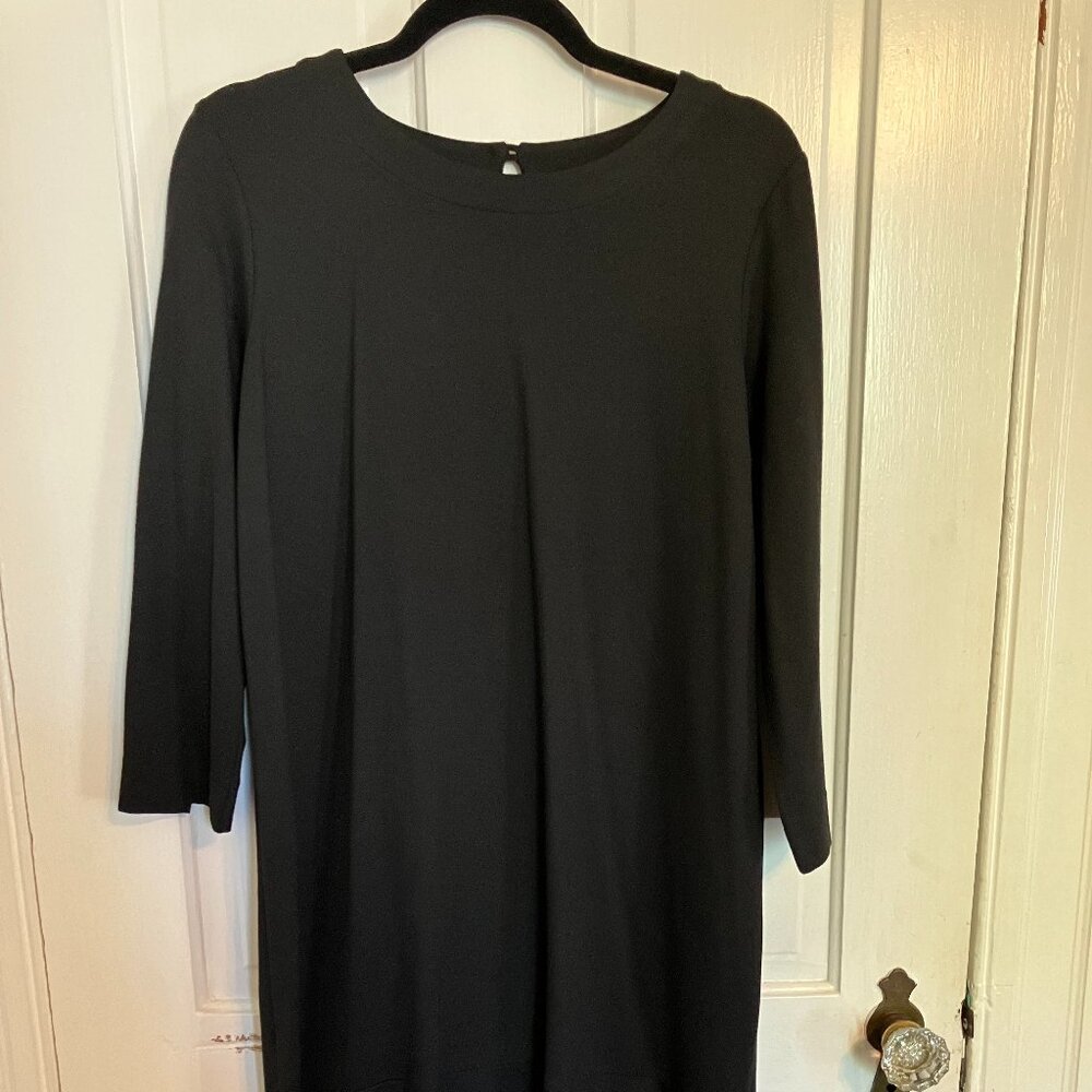 J Jill black l/s Ruffle-bottom ponte dress